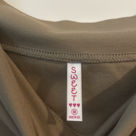 Tan pencil skirt - Picture 4 of 5